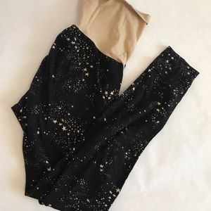🔴SALE NWOT Motherhood Maternity Star Yoga Pants